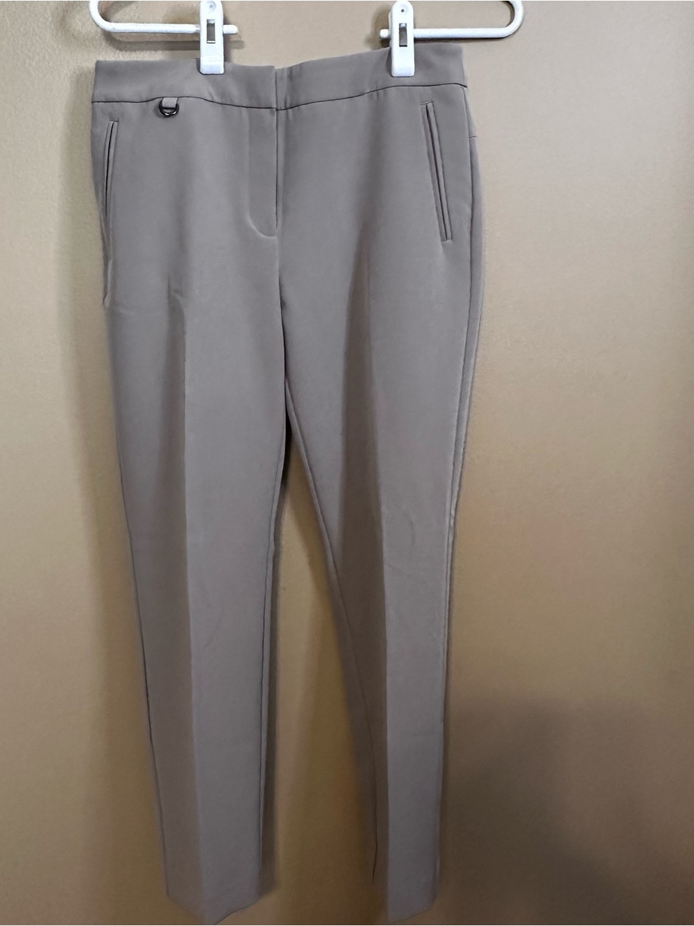 Adrianna Papell Taupe Gray Ankle Cropped Dress Pants Trousers Womens Size 6